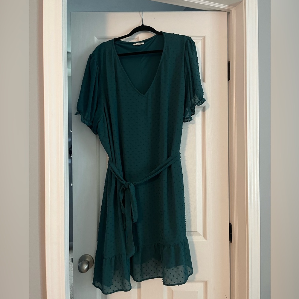 Maurice’s emerald green dress with tie waist